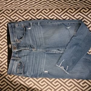 Lularoe distressed jeans